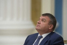 Экс-министра обороны России Сердюкова допрашивают по делу «Оборонсервиса»