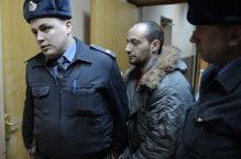Суд поместил под домашний арест двоих из 36-ти задержанных в общежитии «МосШёлка»