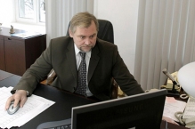 Единоросса Булавинова хотят лишить неприкосновенности