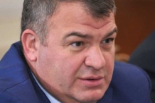 Экс-министр обороны Анатолий Сердюков отрицает свою виновность