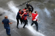 В Турции в беспорядках пострадало более 3 тысяч человек