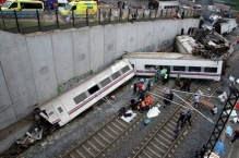 Машинист поезда потерпевшего крушение в Испании взят под стражу прямо в госпитале