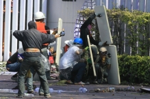 Восемь оппозиционеров пострадали при взрыве в центре Бангкока
