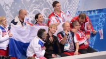Фигуристы принесли России первую золотую медаль