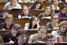 В МГУ опровергли информацию о задержке стипендий