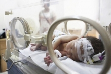 В Небраске женщина с мертвым мозгом родила здорового ребенка